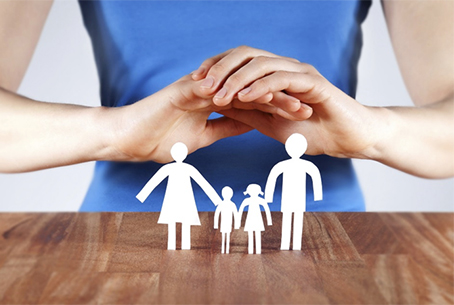 hands-protect-paper-family
